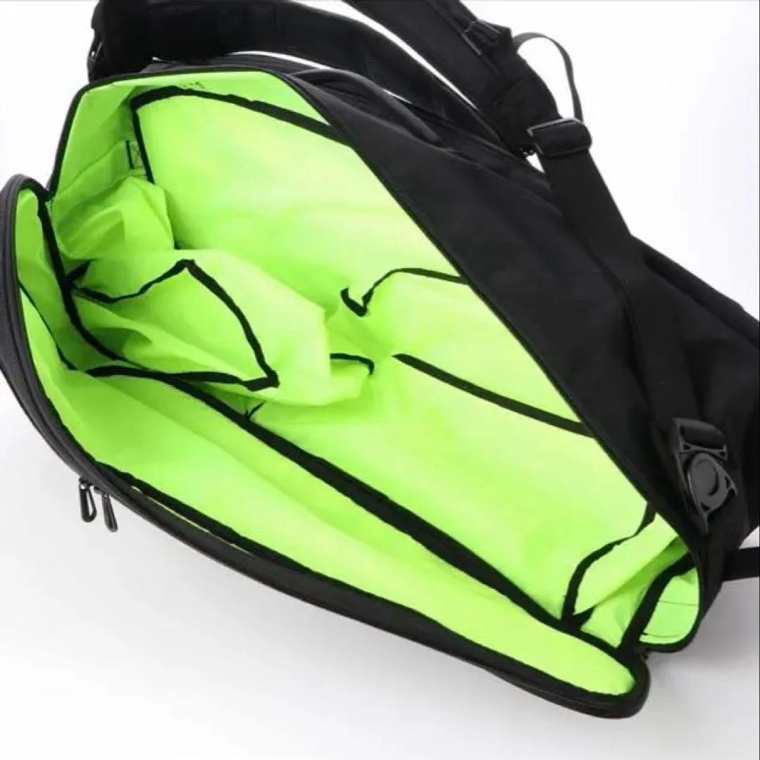YONEX TOUR EDITION バドミントンバッグ〈テニス6本〉