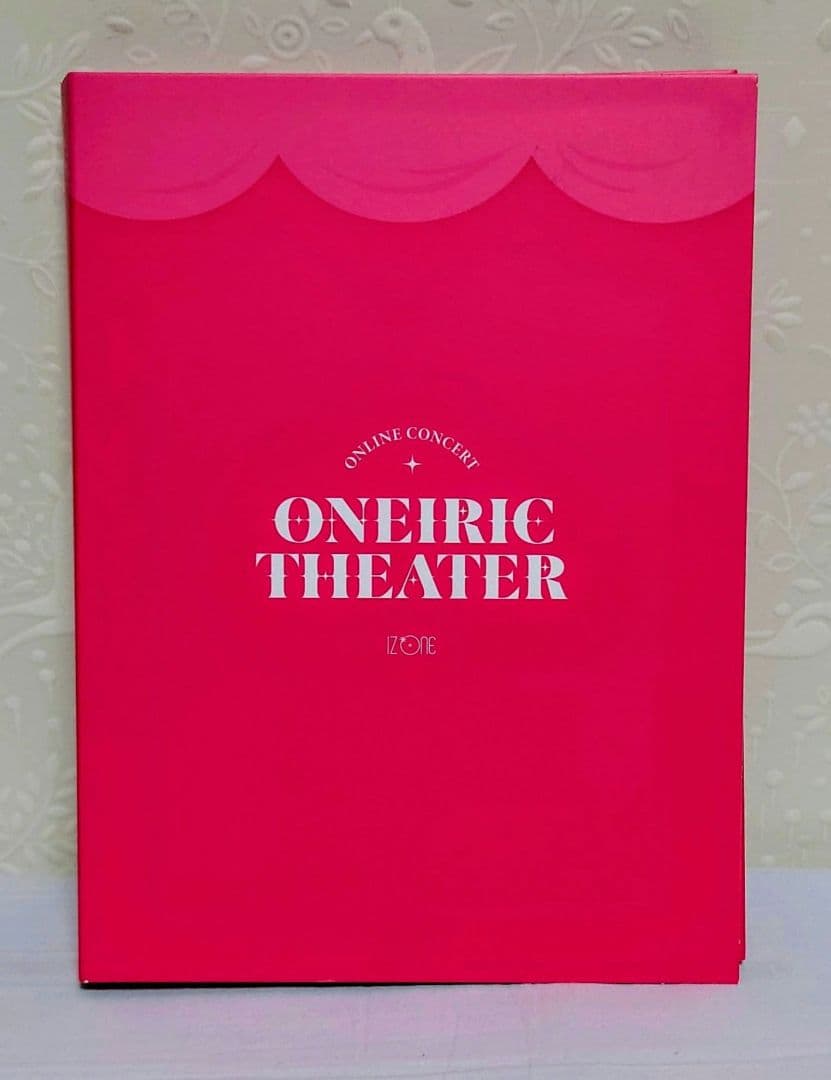 IZ*ONE ONEIRIC THEATER Blu-ray (輸入盤)