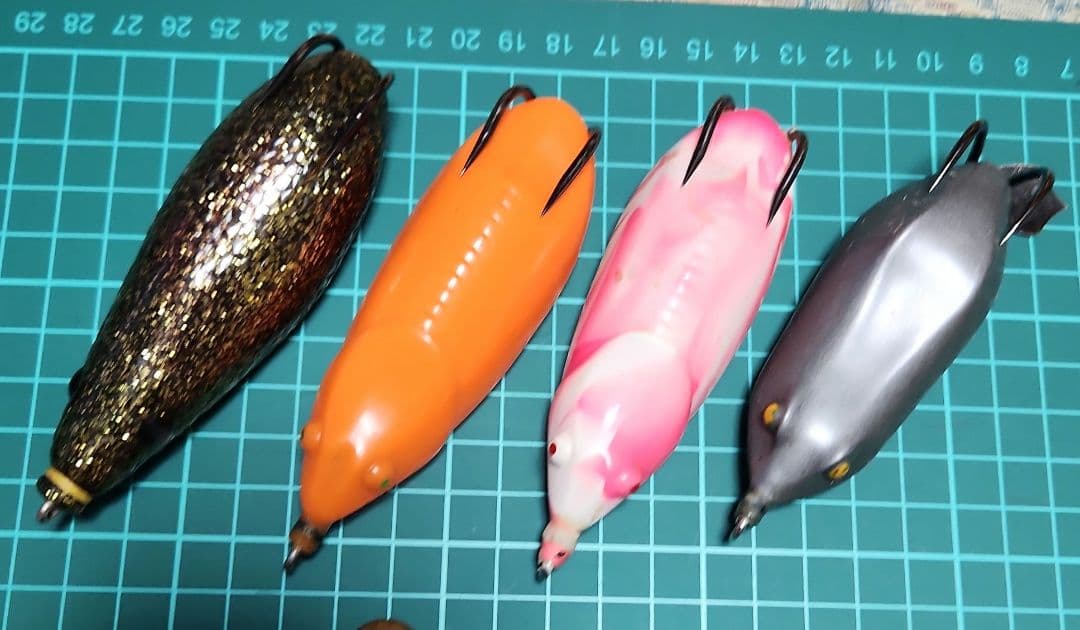 ハネクラ　マッスルベイト他　フロッグ10個セット　雷魚　ライギョ