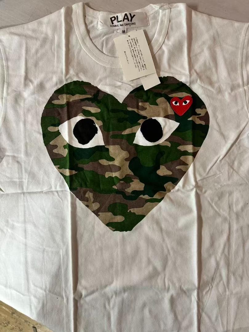 PLAY Comme des Garçons 迷彩ハートTシャツ Mサイズ 1