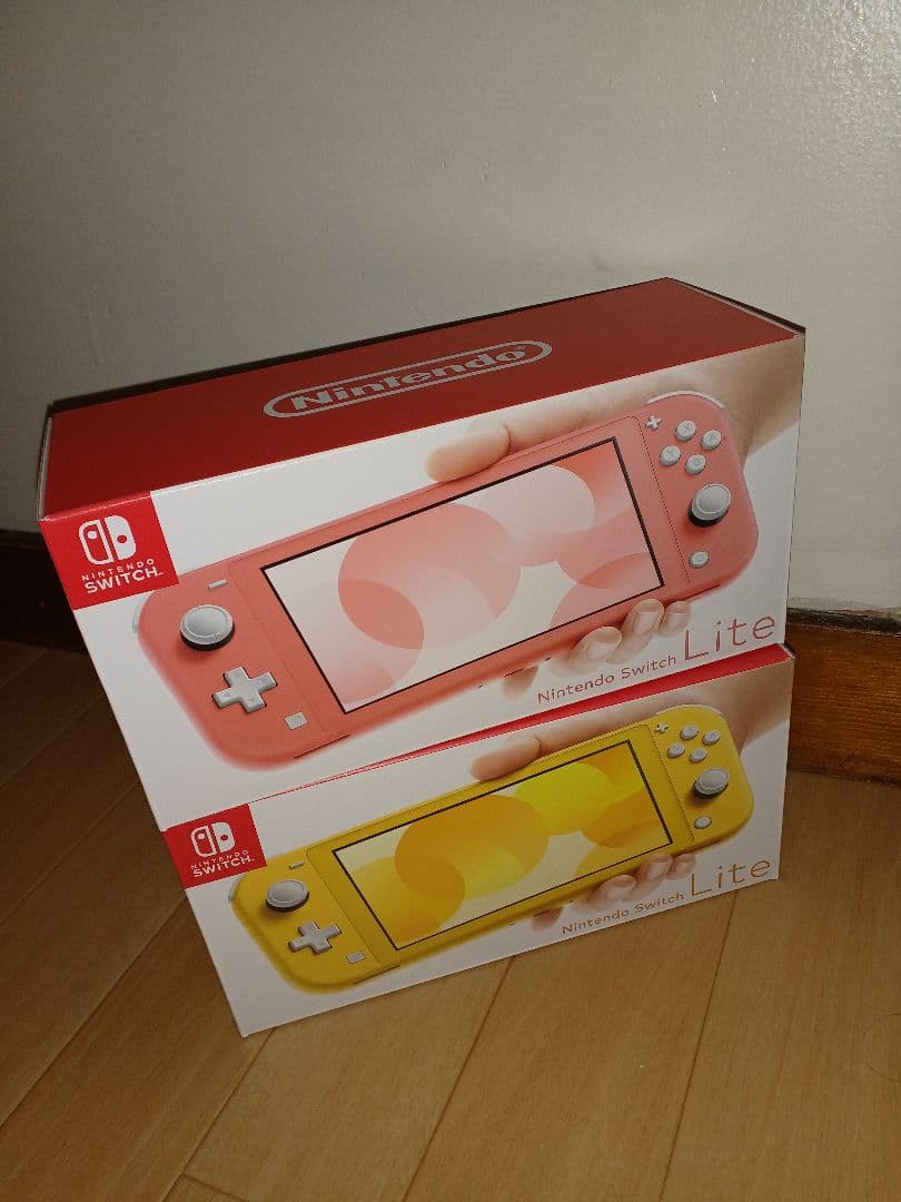【新品未使用】任天堂 Switch Lite 2台セット　(コ一ラル&イエロー)