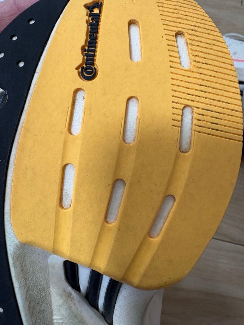adidas アディゼロ TAKUMI SEN 10
