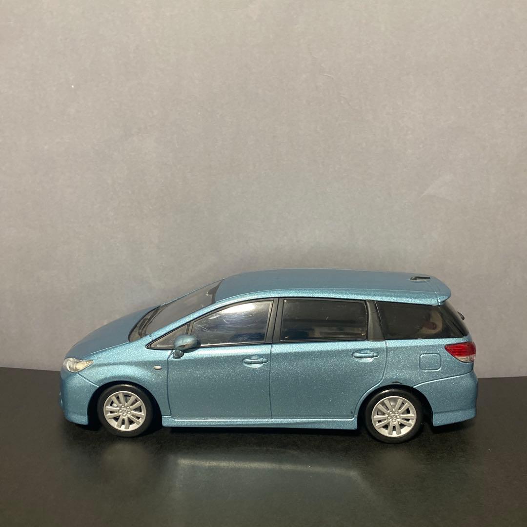 ウィッシュ　ミニカー
