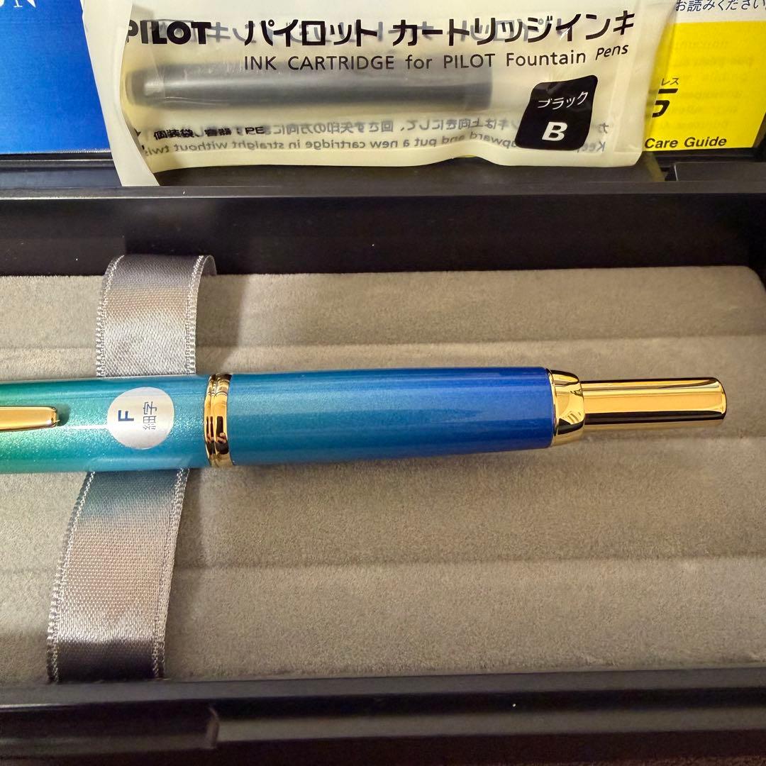 パイロット キャップレス NAGASAWA Kobe ゴールド 万年筆