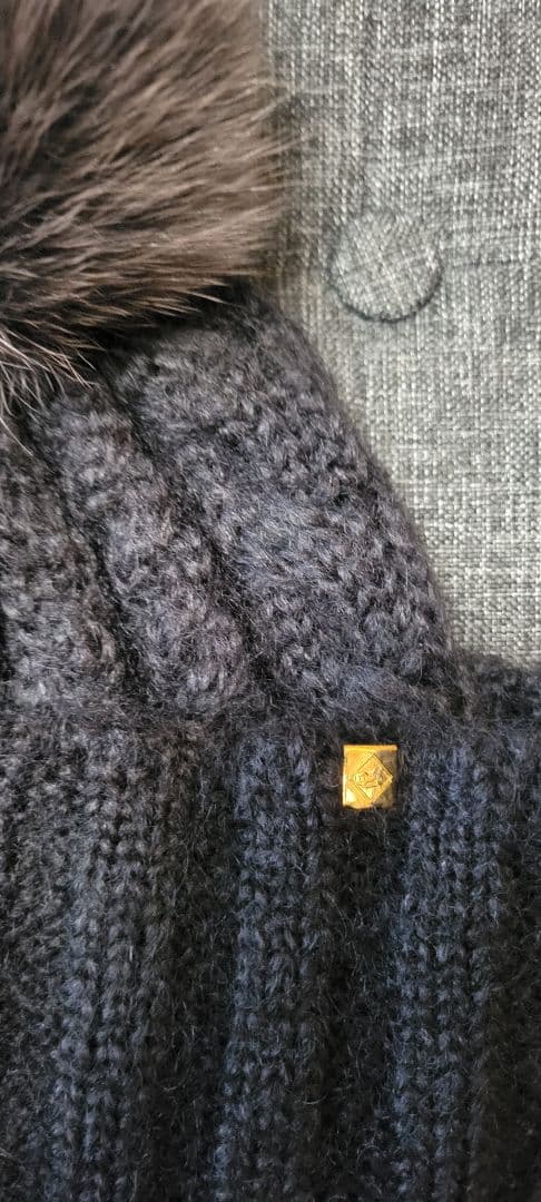 ⭐CA4LA ⭐美品⭐ダークグレー リブ編み ニット帽 ファー付き