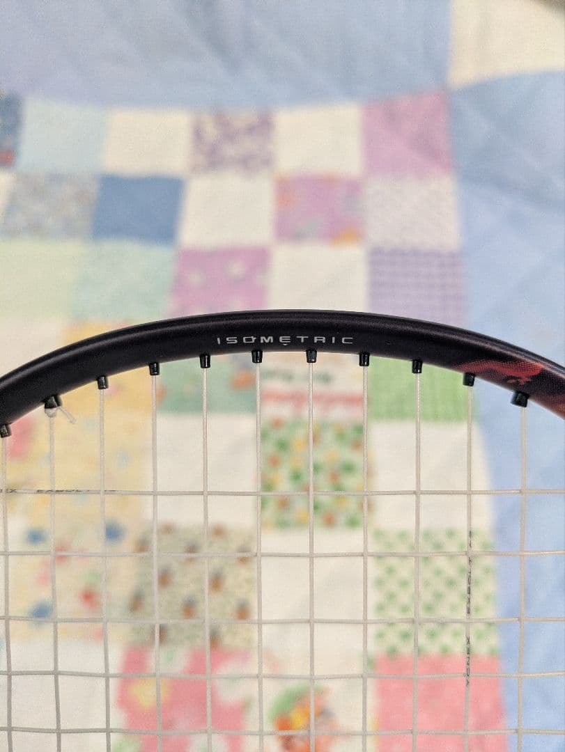 （美品　傷なし）ナノフレア 700 TOUR バドミントンラケット　ケース付き