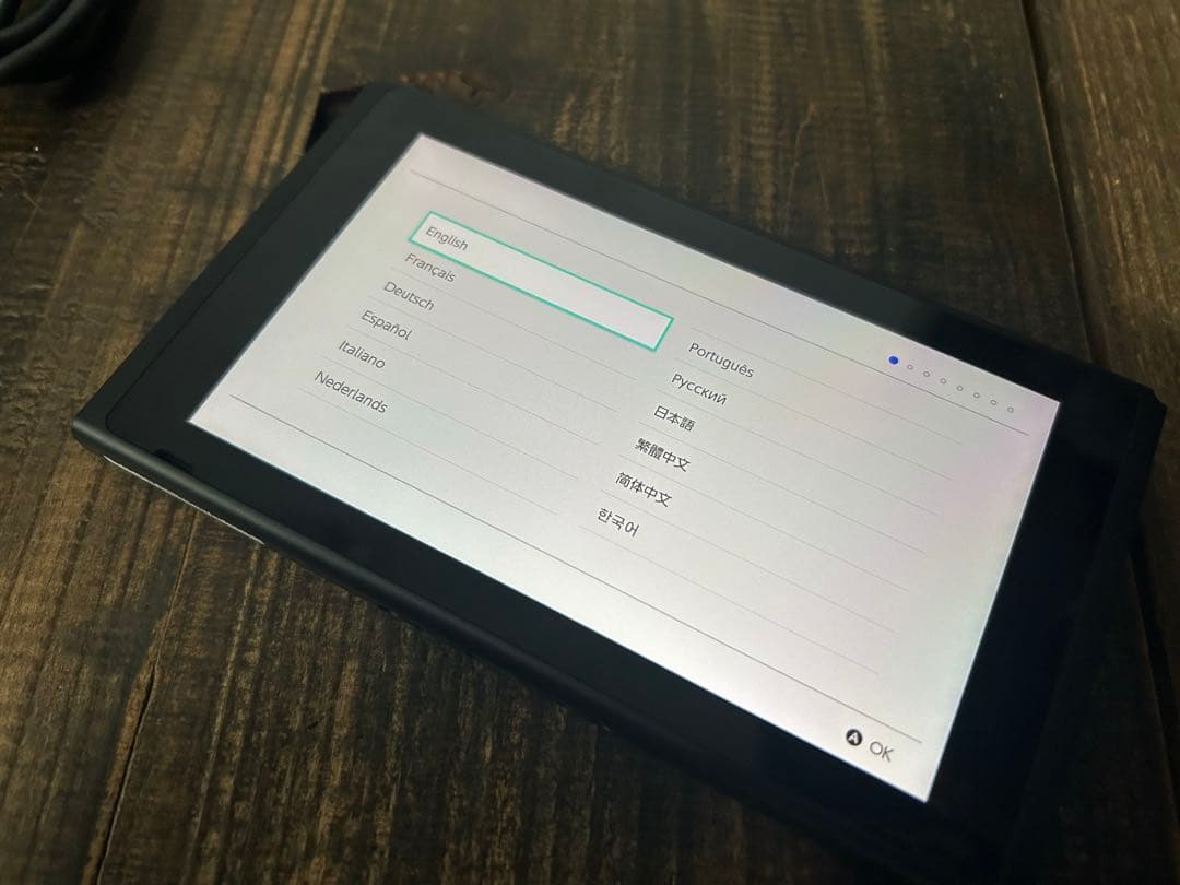 【美品】NintendoSwitch本体バッテリー強化版HAC-001(-01)