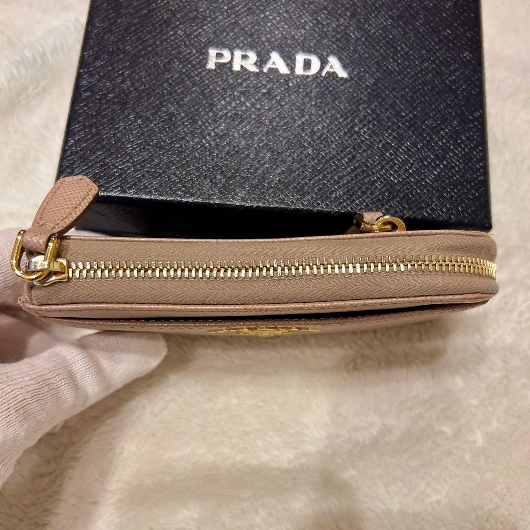 PRADA サフィアーノレザーキーケース