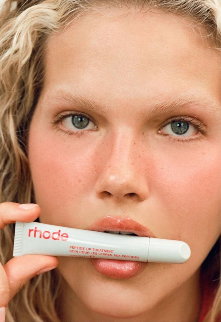 リップグロス rhodePEPTIDE LIPTREATMENTstrawberryglaze