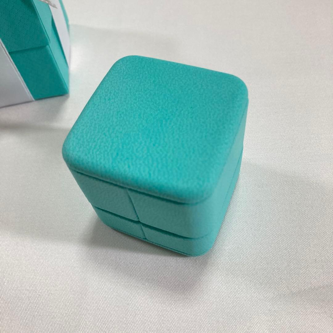 美品　ティファニー　リングケース　指輪入れ　空箱　リボン付き　ブルーボックス