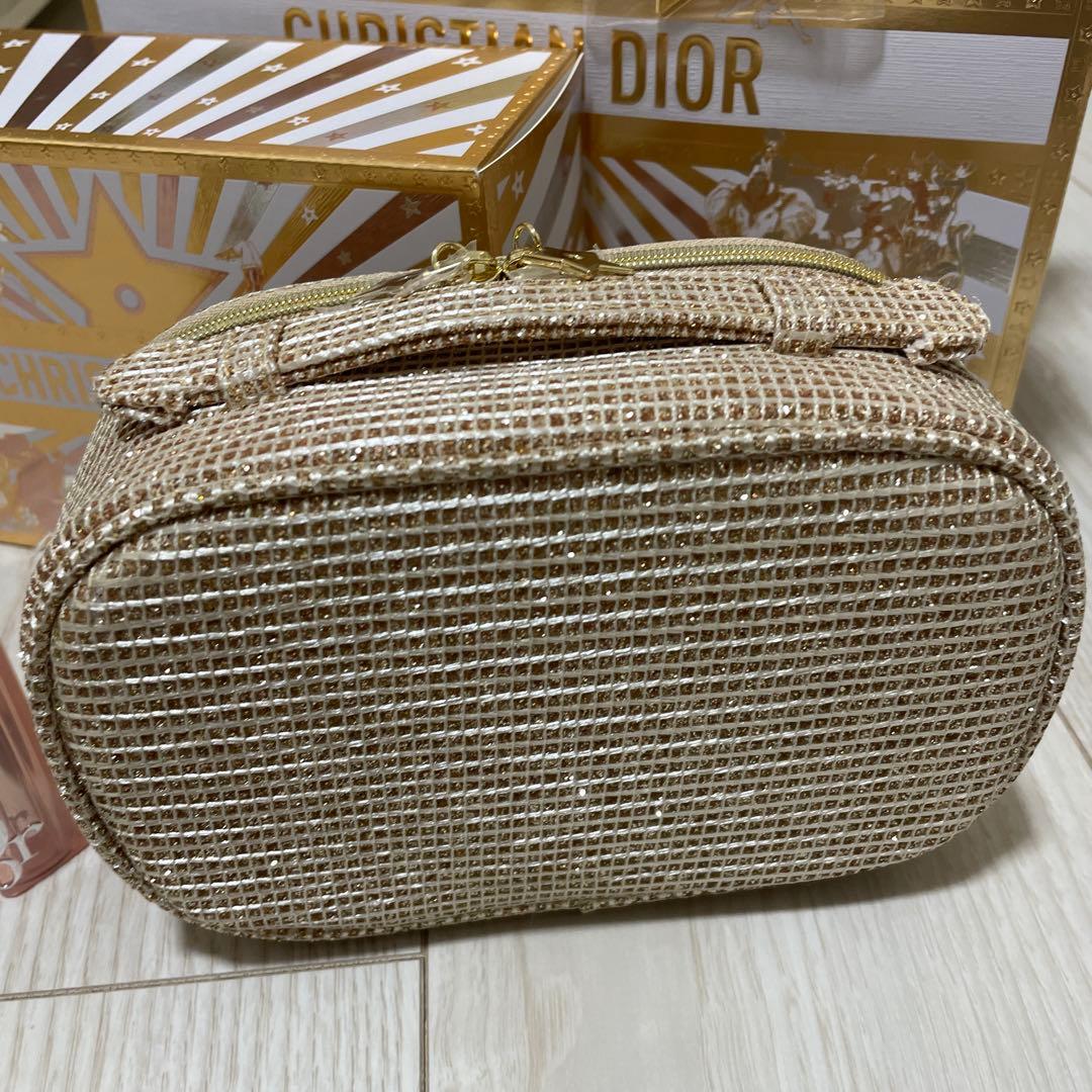 Dior クリスマスコフレ2025