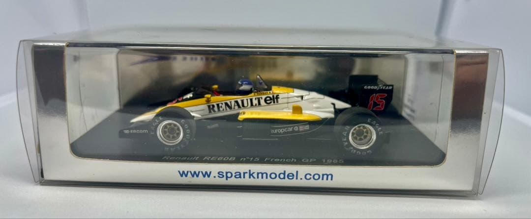 美品　スパーク 1/43 ルノー RE60B 1985 フランスGP タンベイ