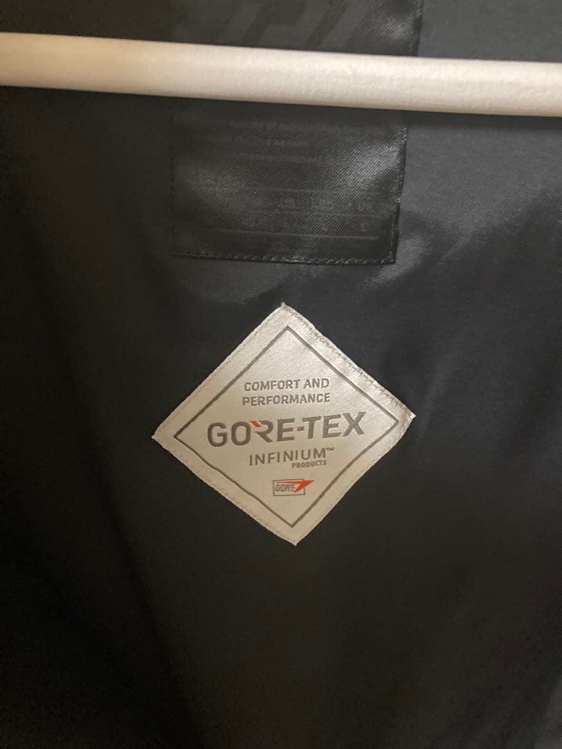 今だけ‼️限定‼️DAIWA PIER39 GORE-TEX DOWN VEST