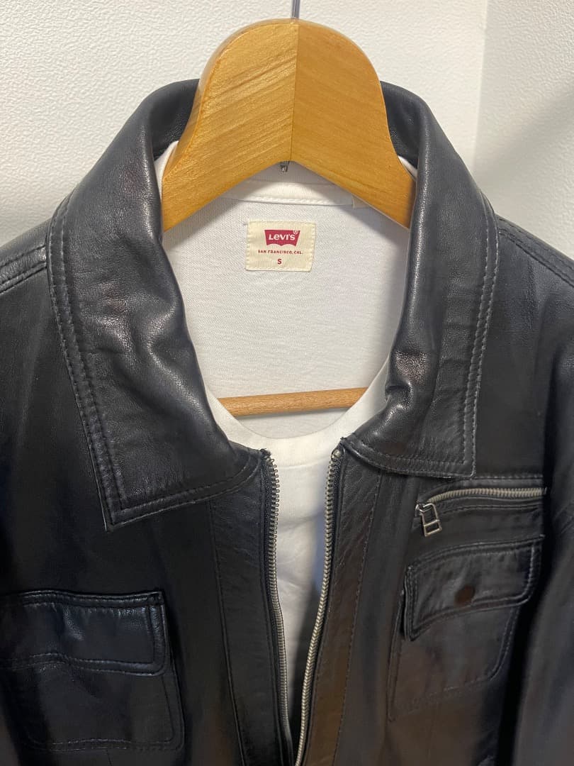 インフィニティーラムスキン本革レザーライダーズジャケット,おまけLevi's