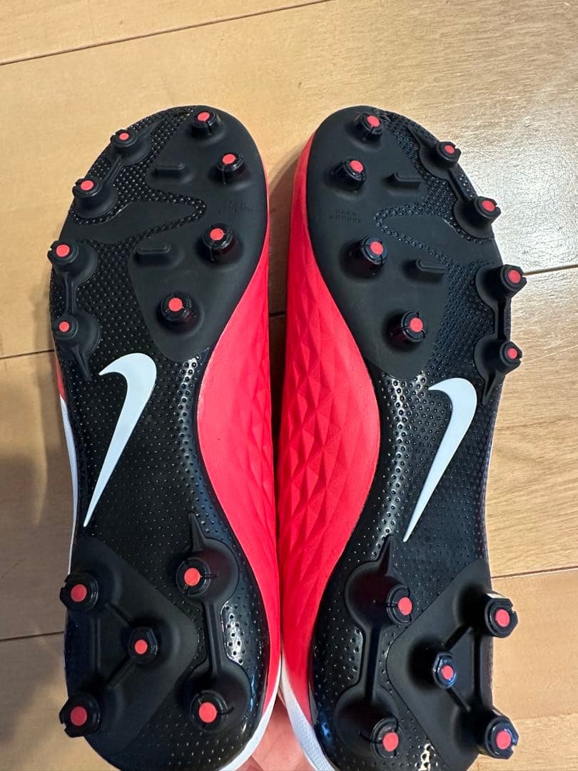 [新品未使用]NIKE TIEMPO 25.5cm