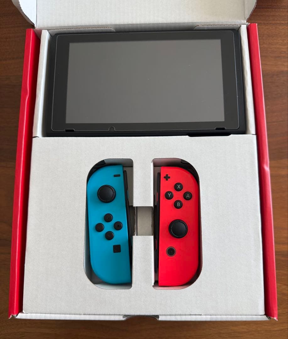 d*2様 Nintendo Switch 本体 青/赤 Joy-Con 付属品付