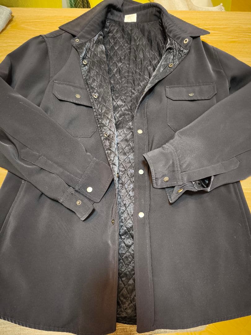 ARMANI COLLEZIONI ブラック ハーフコート