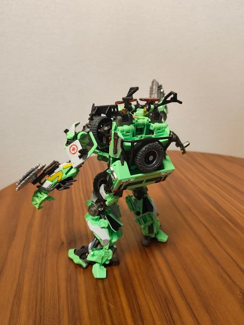 トランスフォーマー MPM-11 ラチェット　ダークサイドムーン Ver.
