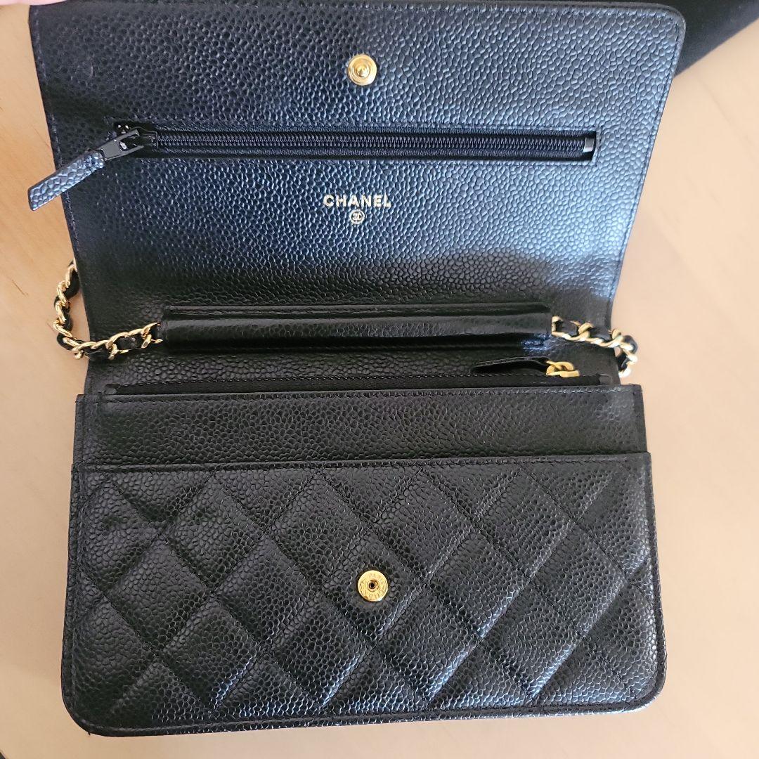CHANEL チェーンウォレット　キャビアスキン　CHANEL