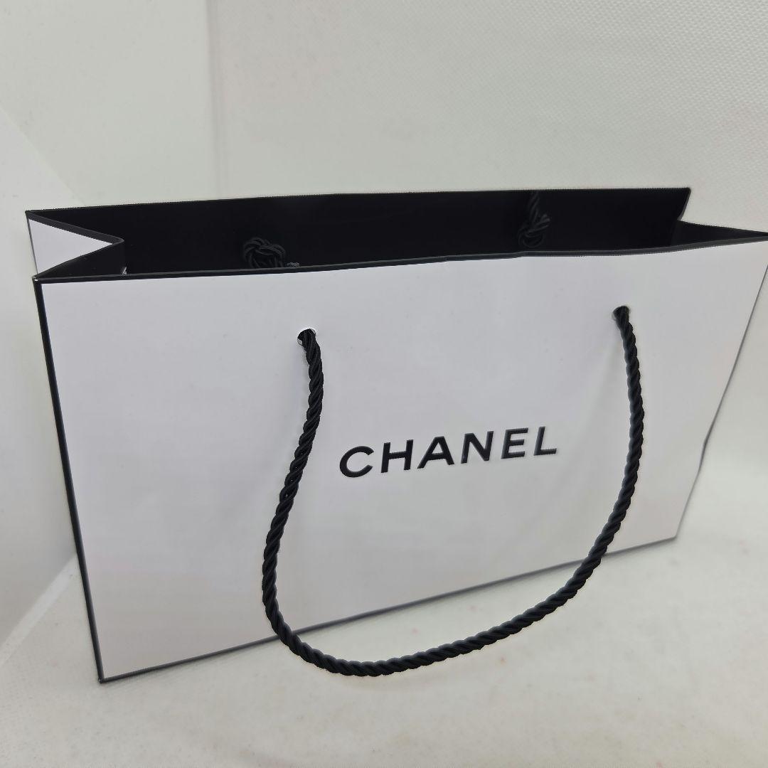 CHANELルルージュデュオウルトラトゥニュ196 レッドブラウン