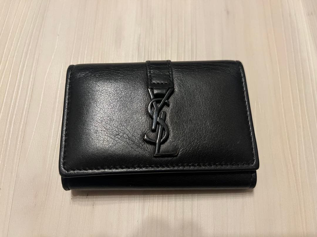 【値下げ交渉可能】SAINT LAURENT ブラック レザー キーケース