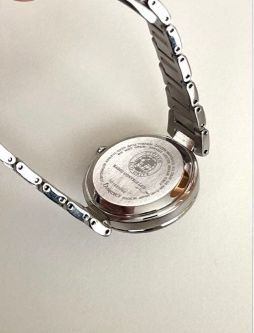 シチズンクロスシー　腕時計　レディース　女性用　シルバー　CITIZEN