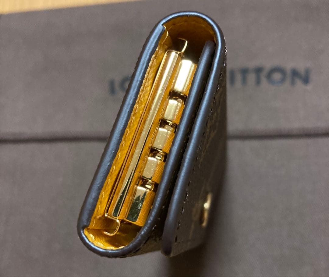 【新品未使用】LOUISVUITTON 日本限定 ミュルティクレ 4 キーケース