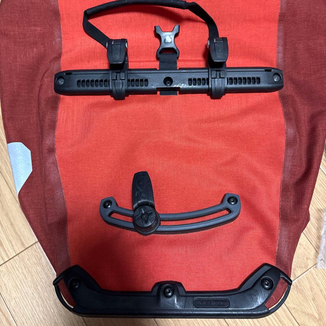 【値下げ可】ORTLIEB バックローラークラシックQL21 F5305 レッド