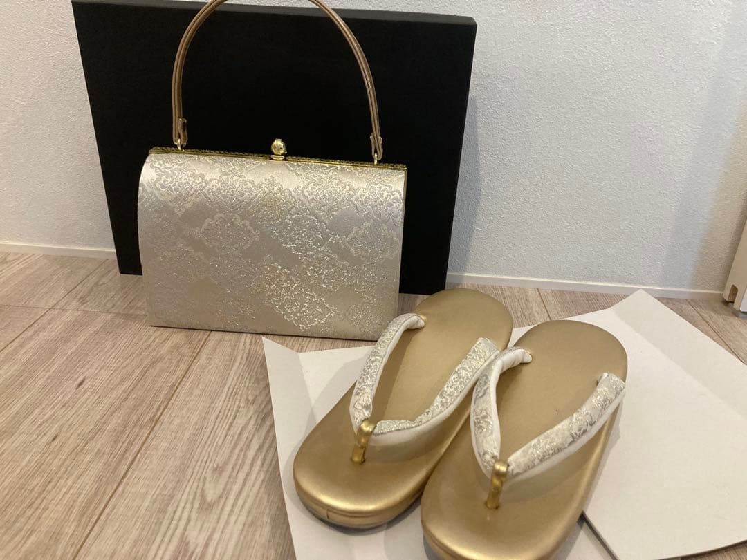 ハンドバッグと草履セット