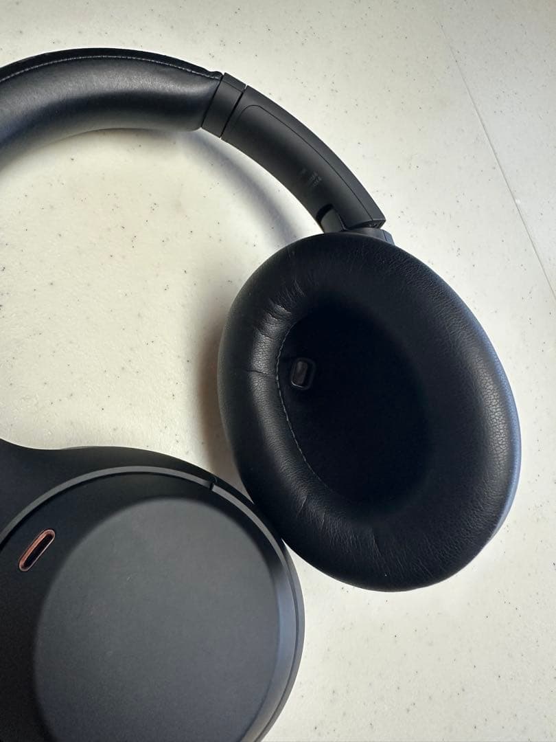 SONY WH-1000XM4 中古