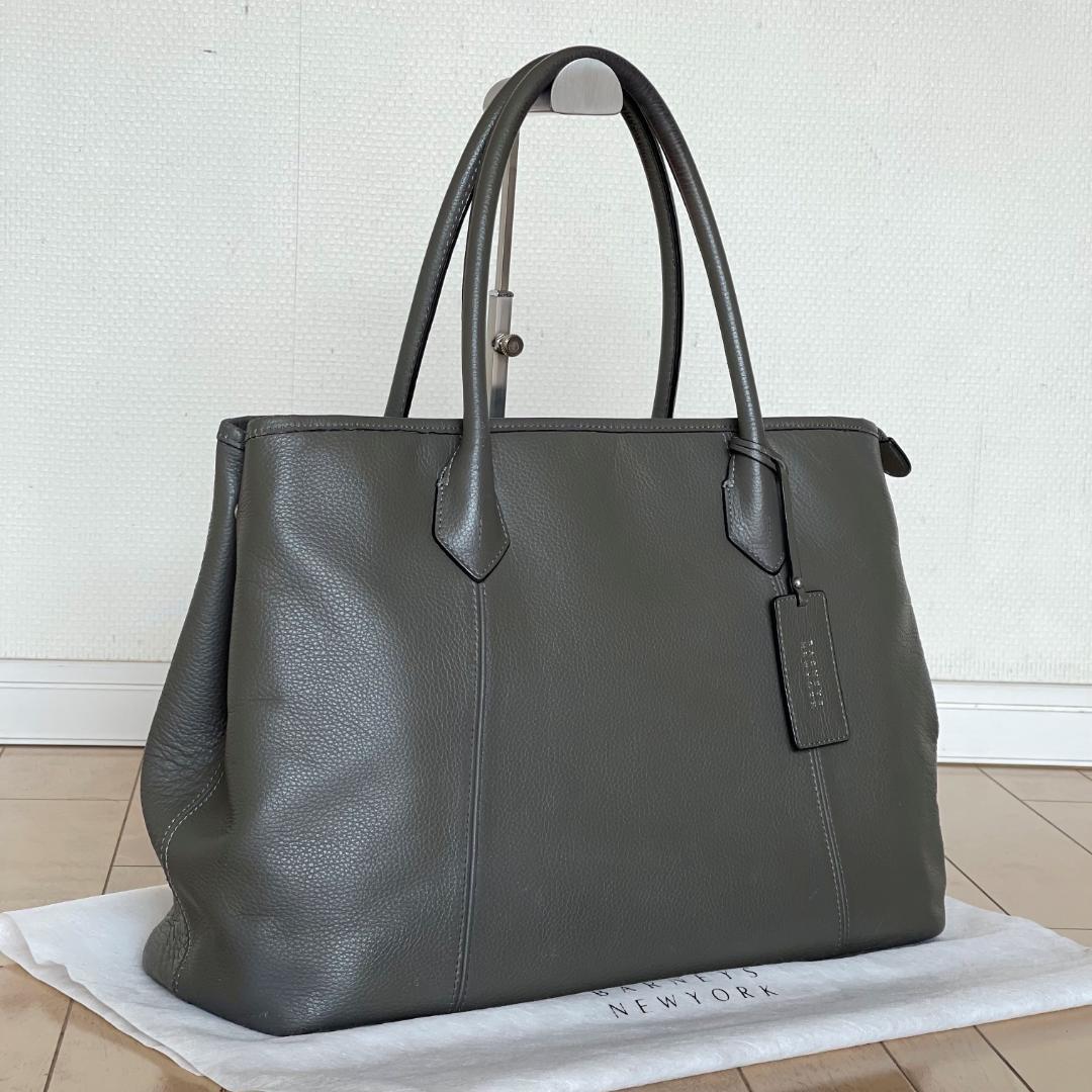 【定価44,000円】BARNEYS NEW YORK レザートートバッグ（M）