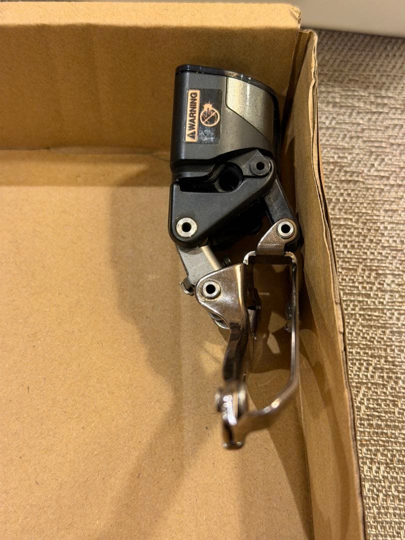 Dura-Ace FD-R9150 フロントディレイラー Di2 箱あり
