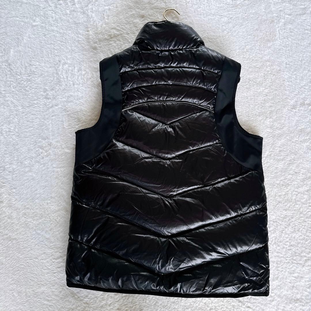 【EMPORIO ARMANI EA7】ダウンベスト ブラック Mサイズ