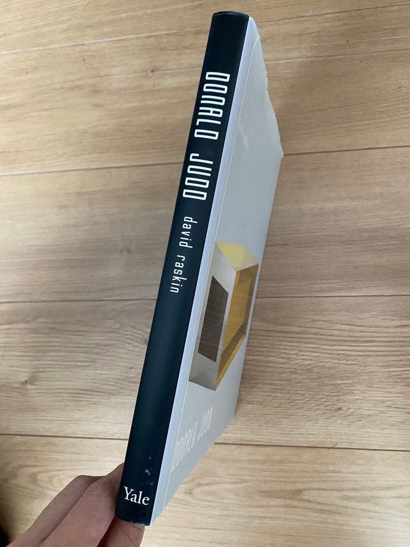 DONALD JUDD ドナルドジャッド　本　BOOK