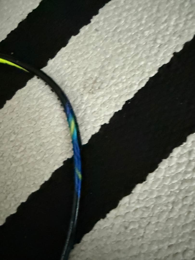 バドミントンラケット アストロクス77プロ