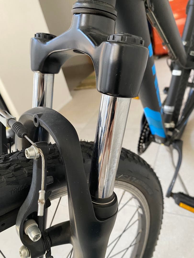 美品　TREK マウンテンバイク　820