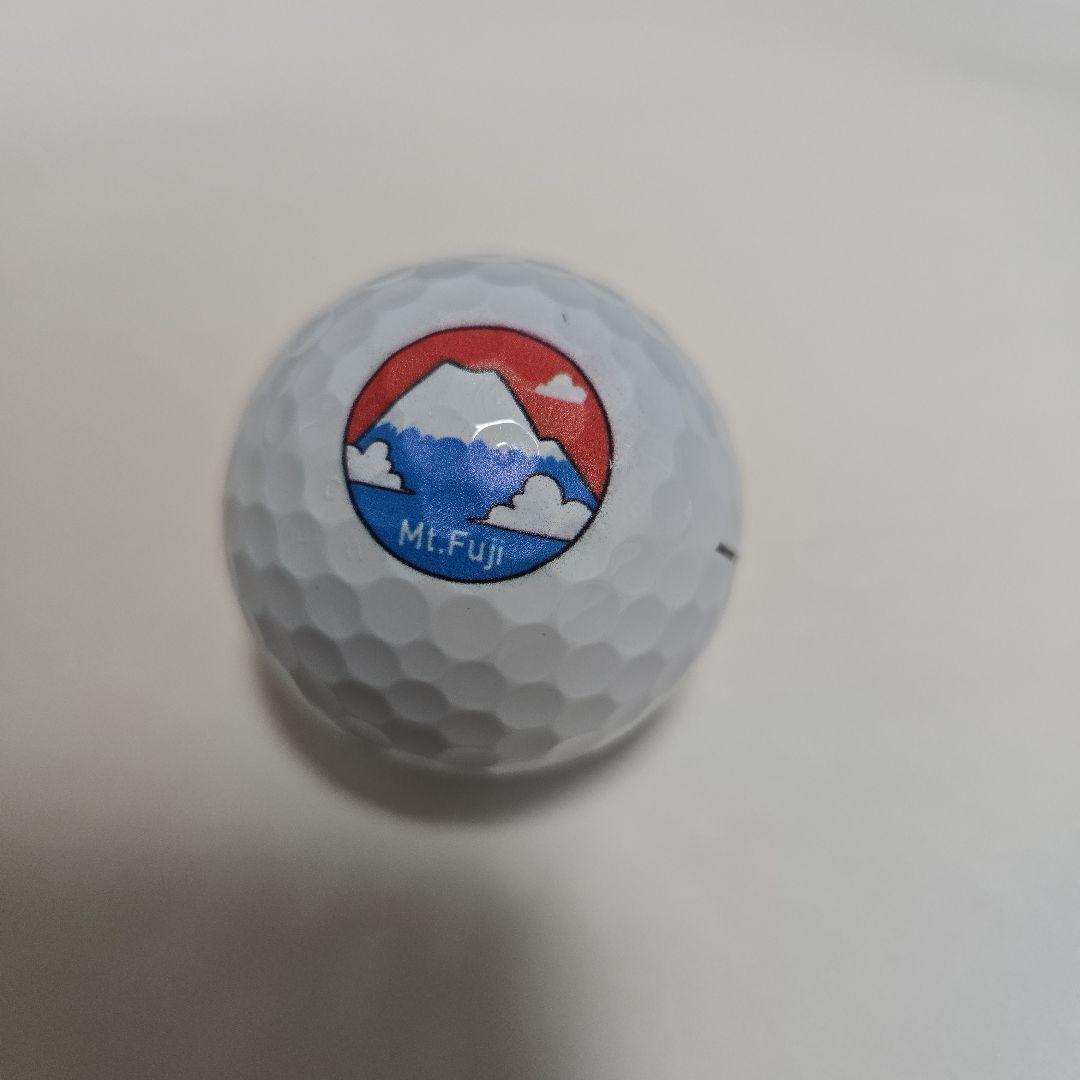富士山マーク入りTaylorMade TP5x ゴルフボール 1ダース