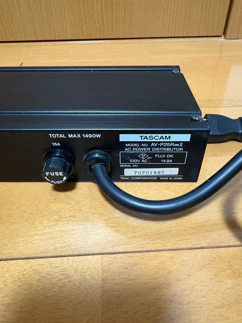 TASCAM AV-P25R MKII ACパワーディストリビューター
