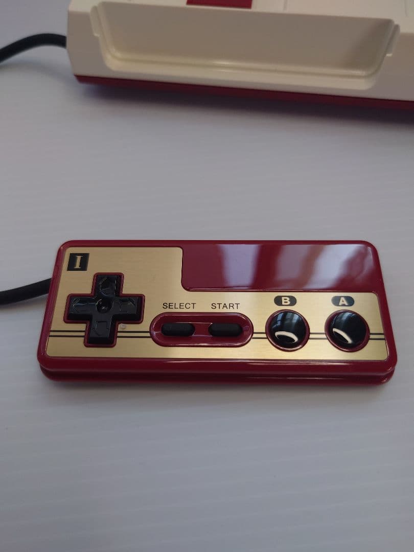 ニンテンドークラシックミニ　 ファミリーコンピューター
