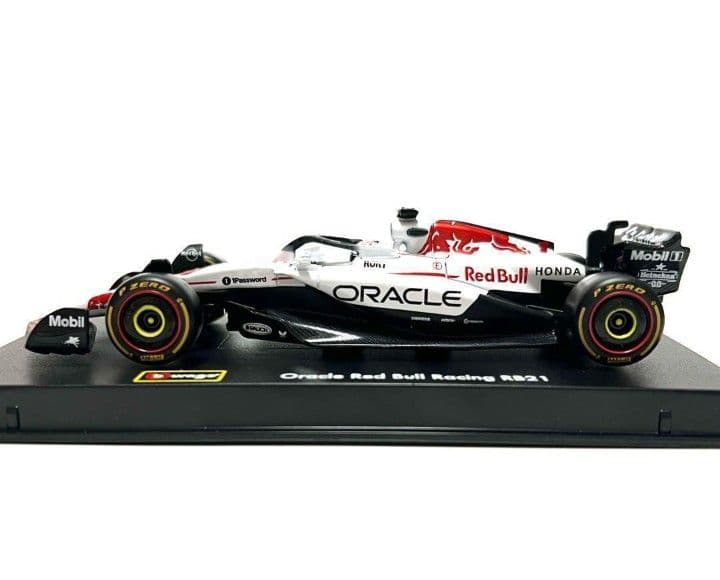 burago#22角田裕毅1/43 RedBull RB21 2台セット
