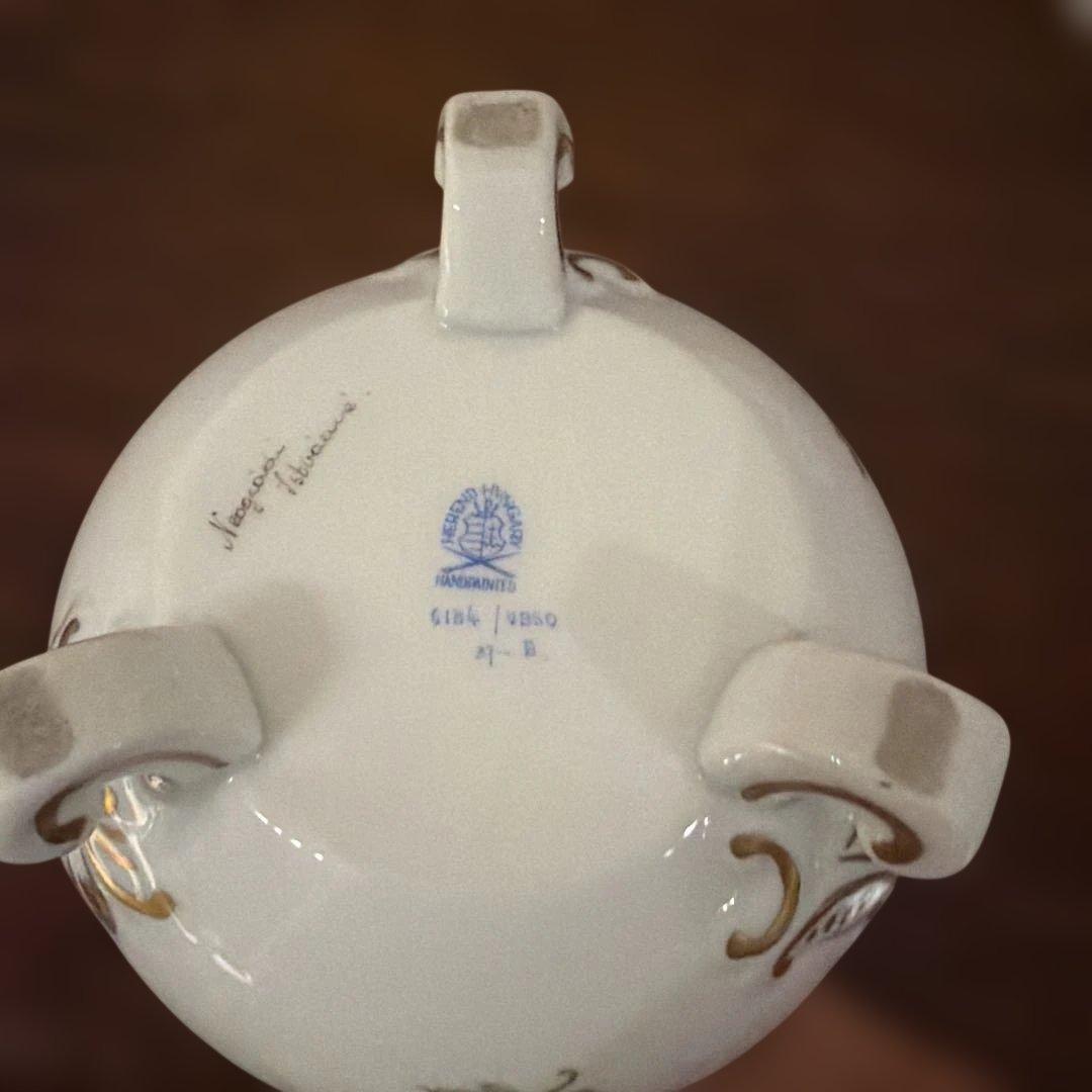 Herend 花柄陶器製菓子入れ