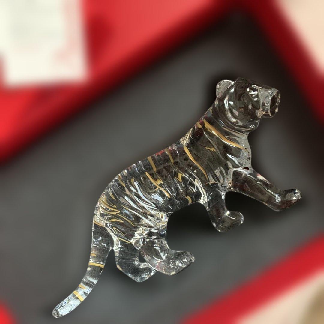 Baccarat Tiger Figurine 置物　美品　箱付ショッパー付
