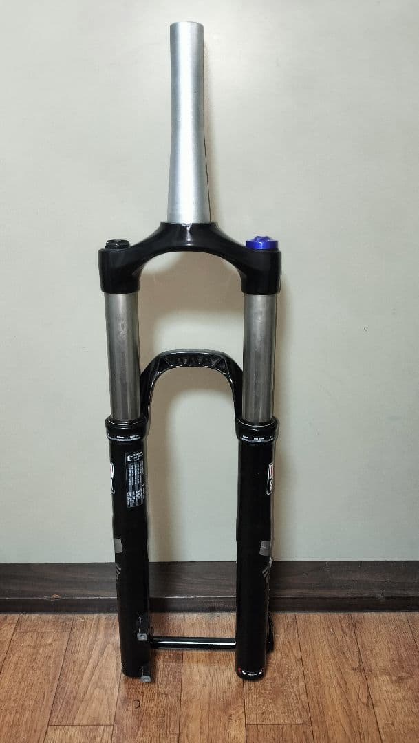 【月末セール】 ROCKSHOX Recon 27.5 boost 130mm