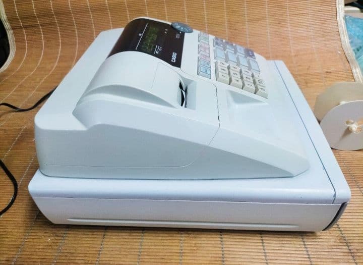 カシオレジスター　100ER　簡単便利特殊　送料込　030276