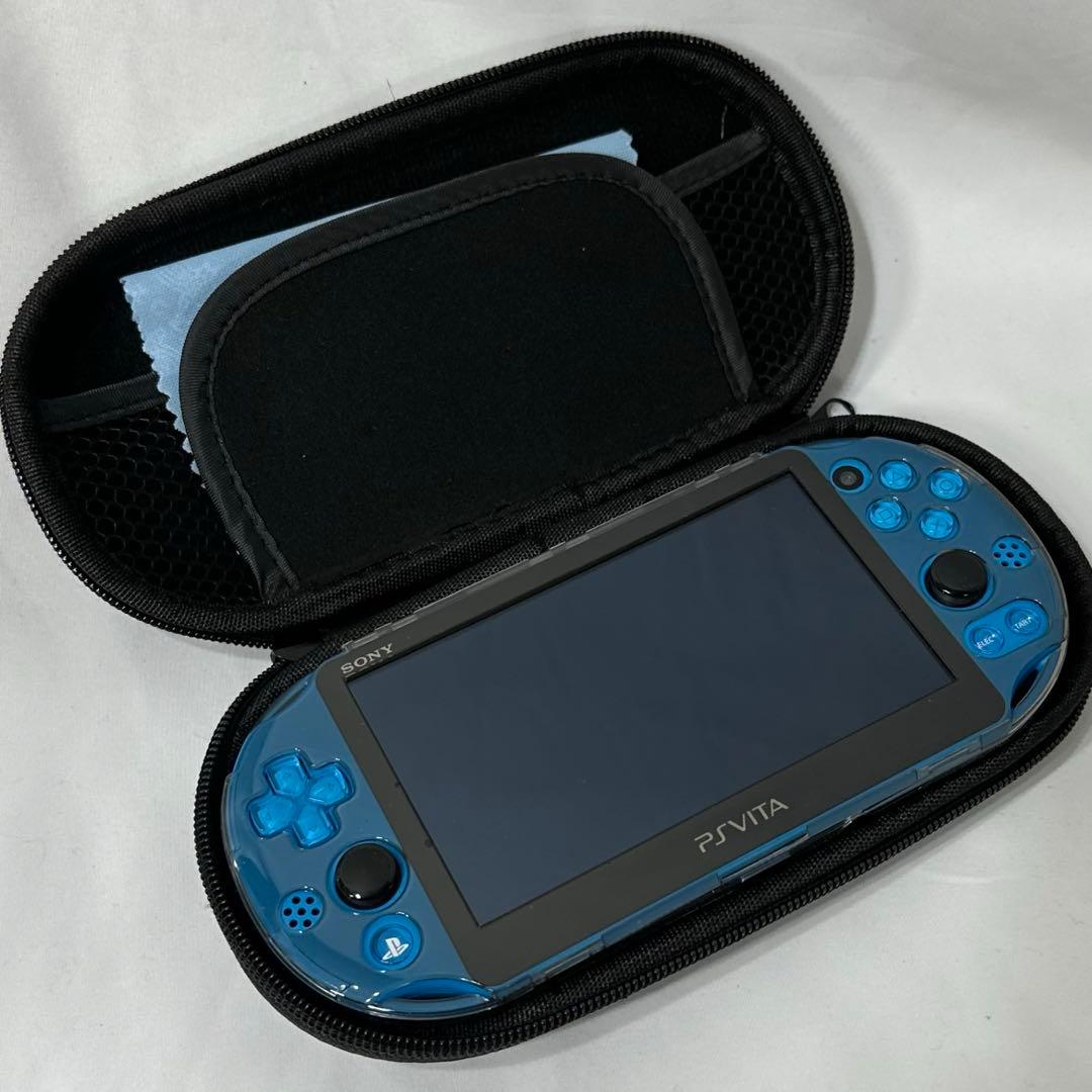【極美品】PlayStation Vita Wi-Fiモデル　カバー&ケース付
