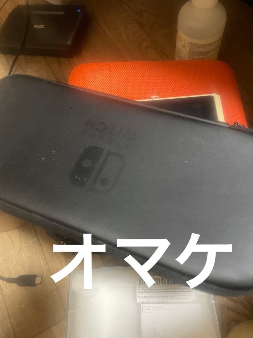 Nintendo switch本体＋Joy-Con