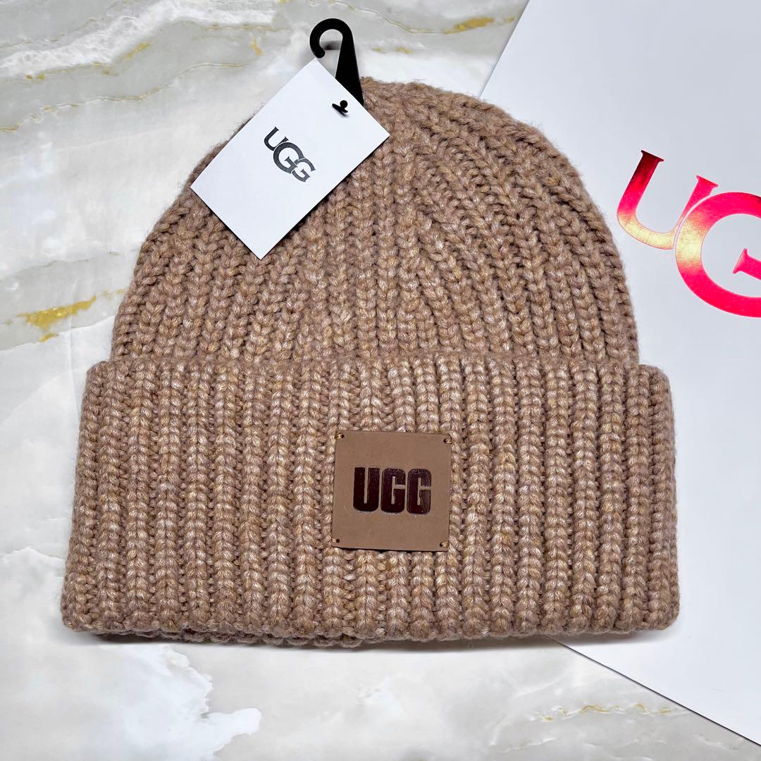 【新品未使用】UGG ニット帽 ビーニー　キャメル　02