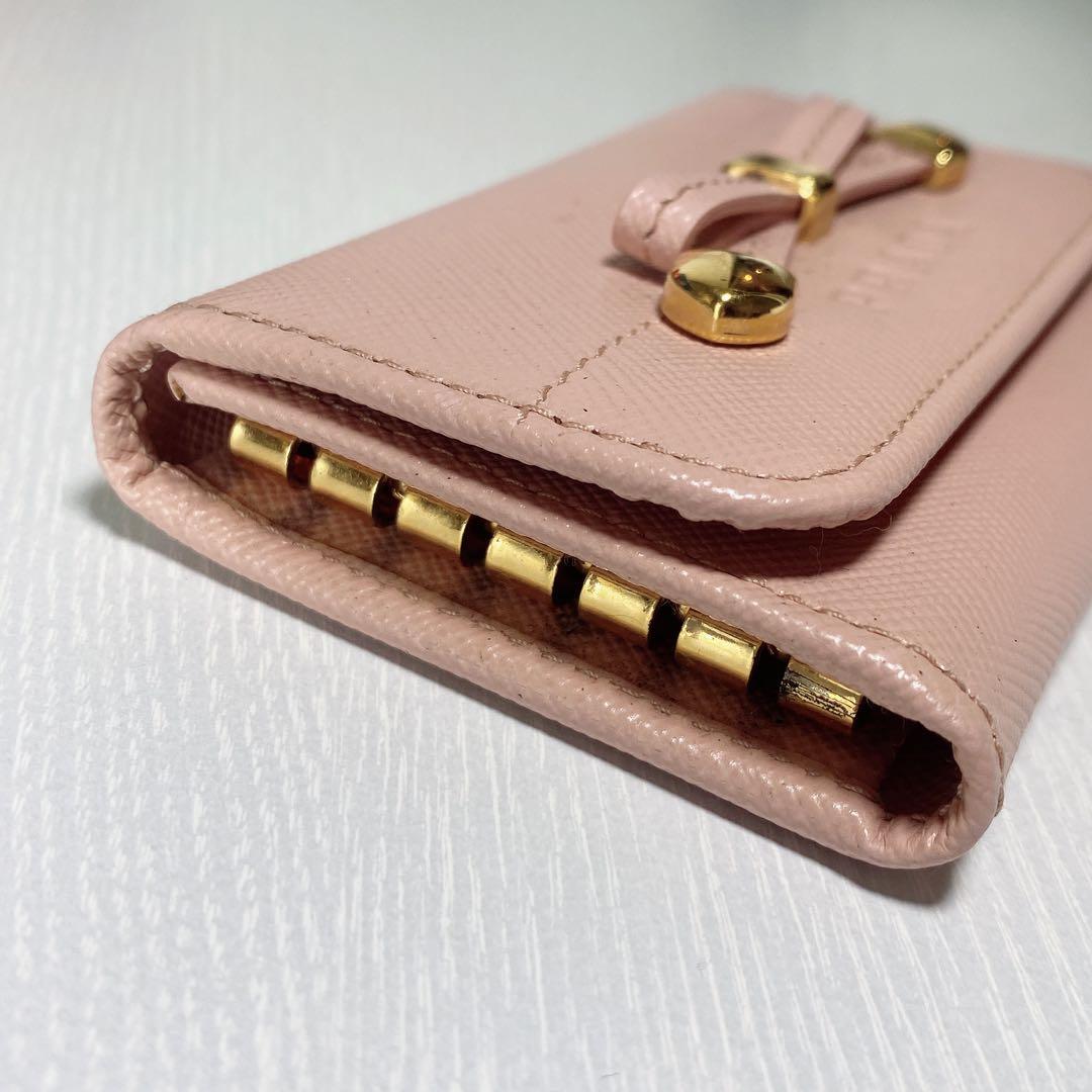 【未使用美品】PRADAプラダ6連キーケース ピンクベージュ サフィアーノレザー