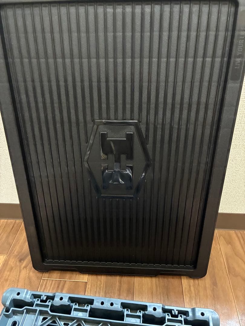 ネルデザインワークス　FLIP BOX スチール脚、天板3点セット