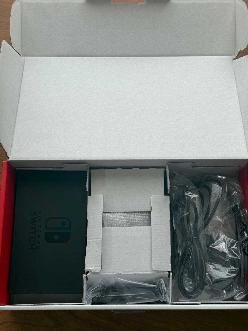 Nintendo Switch 本体 グレー +付属品完備+おまけ品　ジャンク